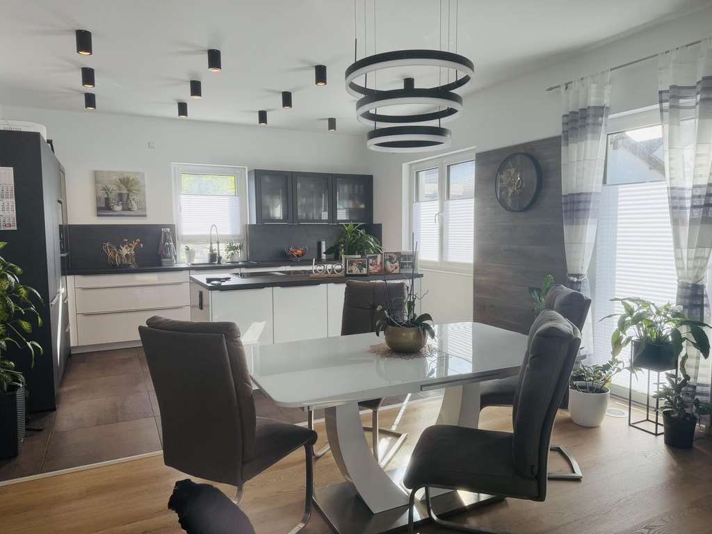 Immobilie in Geisingen - Moderner Bungalow - hochwertig ausgestattet, energieeffizient und naturnah - Bild 4