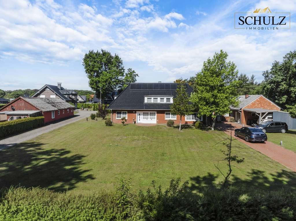 Immobilie in Friesoythe - ** Großes Wohnhaus am Wald – neues Dach, neue Pelletheizung & Platz für mehrere Generationen ** - Bild 1