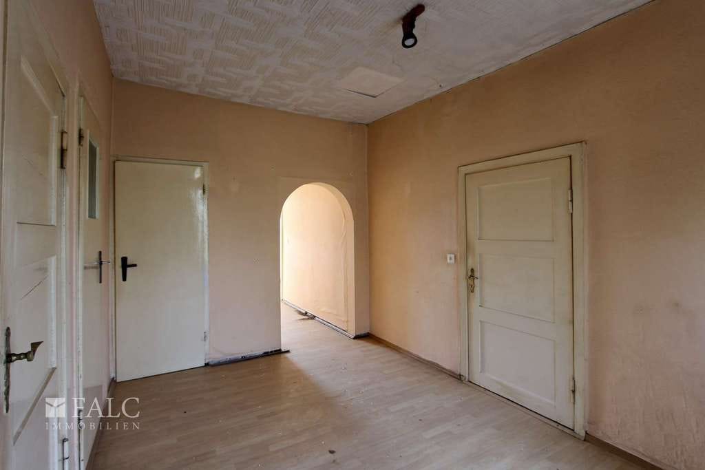 Immobilie in Rom - Bauernhaus mit Potenzial im Dornröschenschlaf - Bild 1