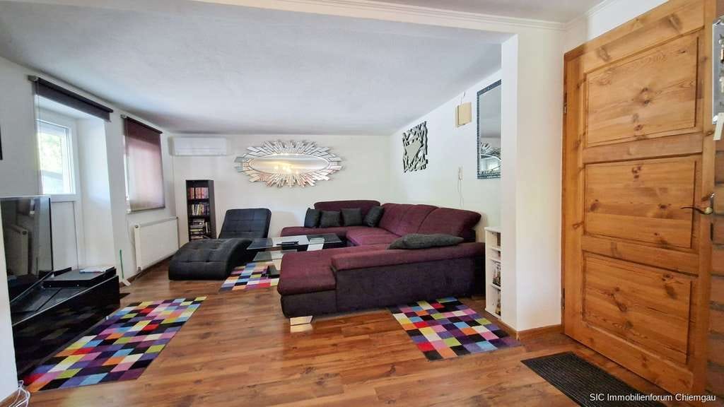 Immobilie in Schneizlreuth - Einfamilienhaus mit Altbaucharme, XXL-Dachterrasse und traumhafter Bergrundumsicht! - Bild 4