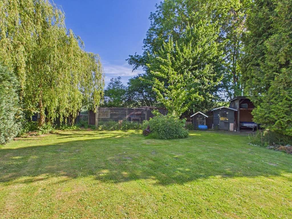 Immobilie in Damshagen - Ruhig gelegene Doppelhaushälfte nahe der Ostsee mit Garten und Carport - Bild 1