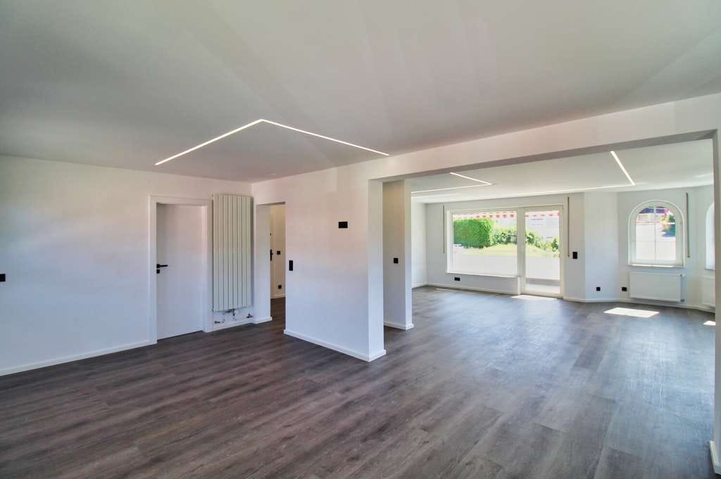 Immobilie in Waldstetten - Großzügige 4,5-Zi.-Maisonettewohnung mit Balkon und Garage! - Bild 1