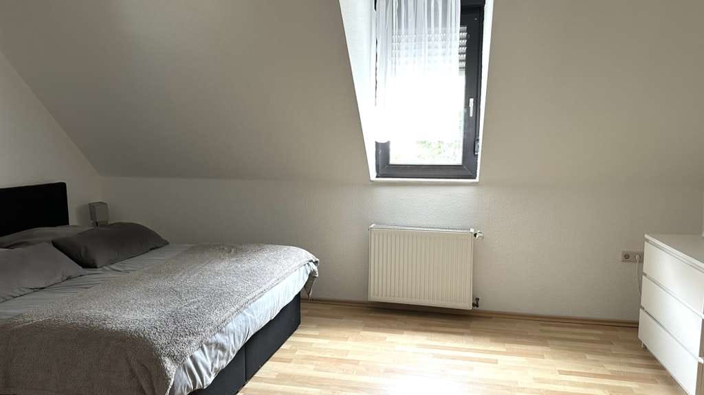 Immobilie in Kaiserslautern - NEUER PREIS - Vermietetes Zweifamilienhaus in Altstadtnähe mit Ausbaureserve im Dachboden - Bild 1