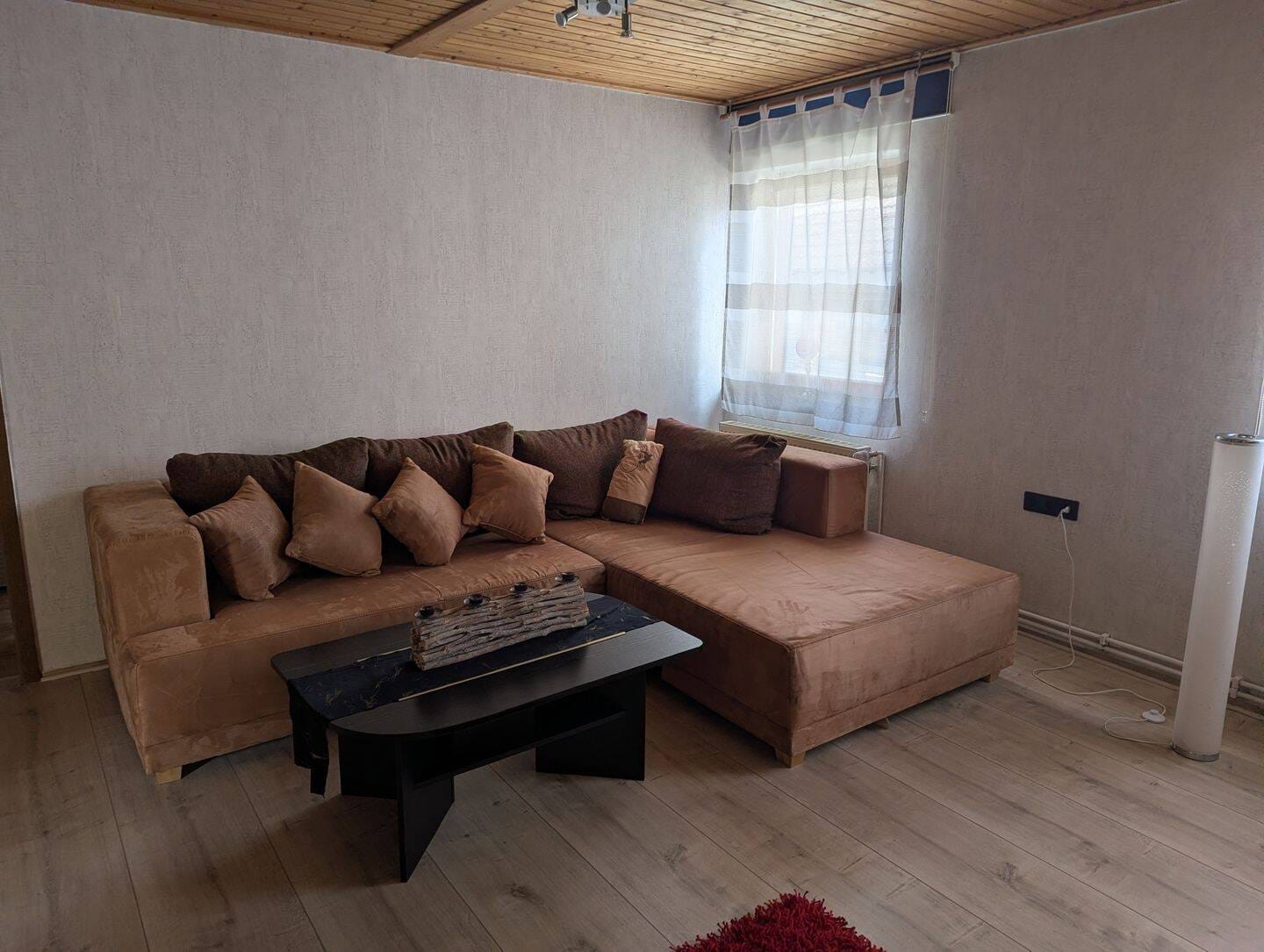 Immobilie in Freigericht - Haus mit potenzial! Familientraum mit Hof (nicht einsehbar) in ruhiger Lage - Bild 4