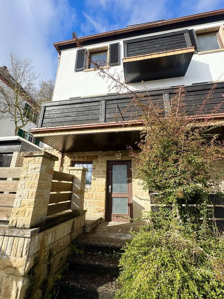 Immobilie in Bad Dürkheim - PROVISIONSFREI: Einfamilienhaus mit Potenzial in begehrter Lage und wundervollem Weitblick - Bild 2