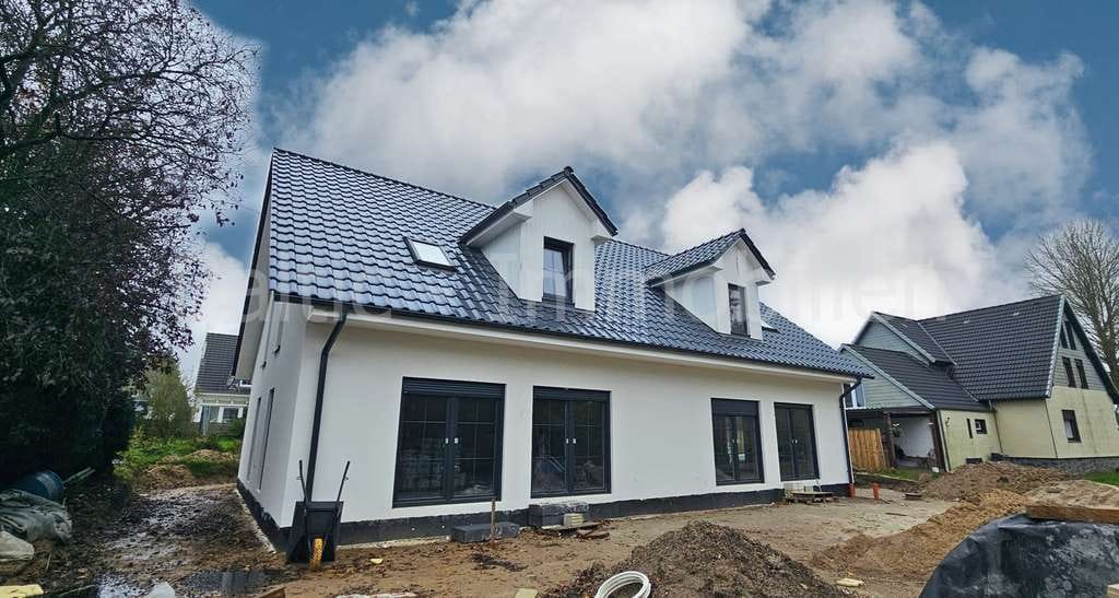 Immobilie in Mönkhagen - Erstbezug einer Doppelhaushälfte!
- Fertigstellung 2025 - - Bild 3