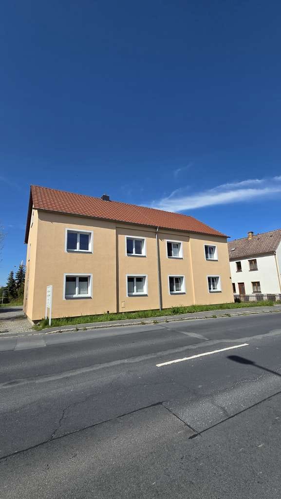 Immobilie in Ebersbach - Mehrfamilienhaus mit Potenzial - Bild 1
