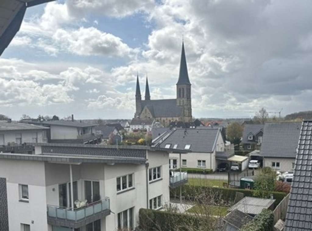 Immobilie in Wadersloh - Helle moderne 3-ZKDB-Wohnung mit Balkon und Stellplatz - Bild 1