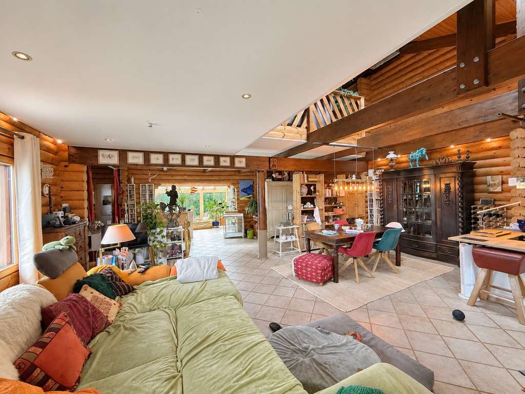 Immobilie in Patersberg - Großzügiges Landhaus mit Einliegerwohnung, Terrasse und großem Garten in naturnaher Lage - Bild 2