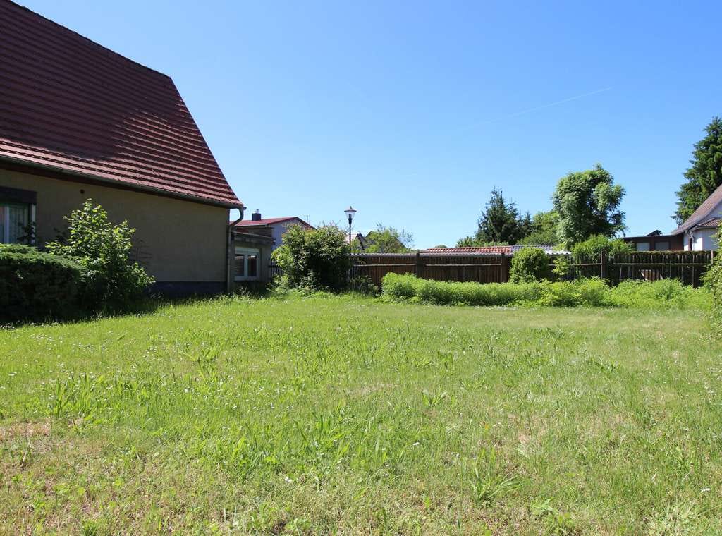 Immobilie in Bad Sulza - Charmantes Sanierungsobjekt für Visionäre und Macher in Niedertrebra - Bild 3