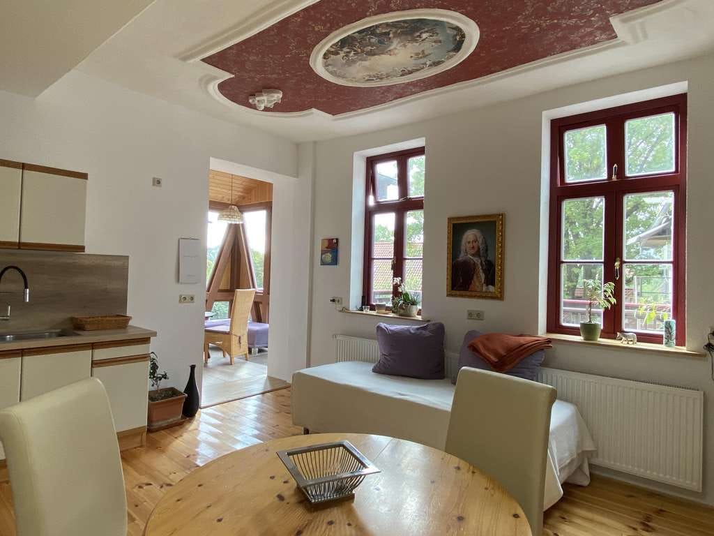 Immobilie in Landolfshausen - Historisches Herrenhaus in Mackenrode - Bild 1