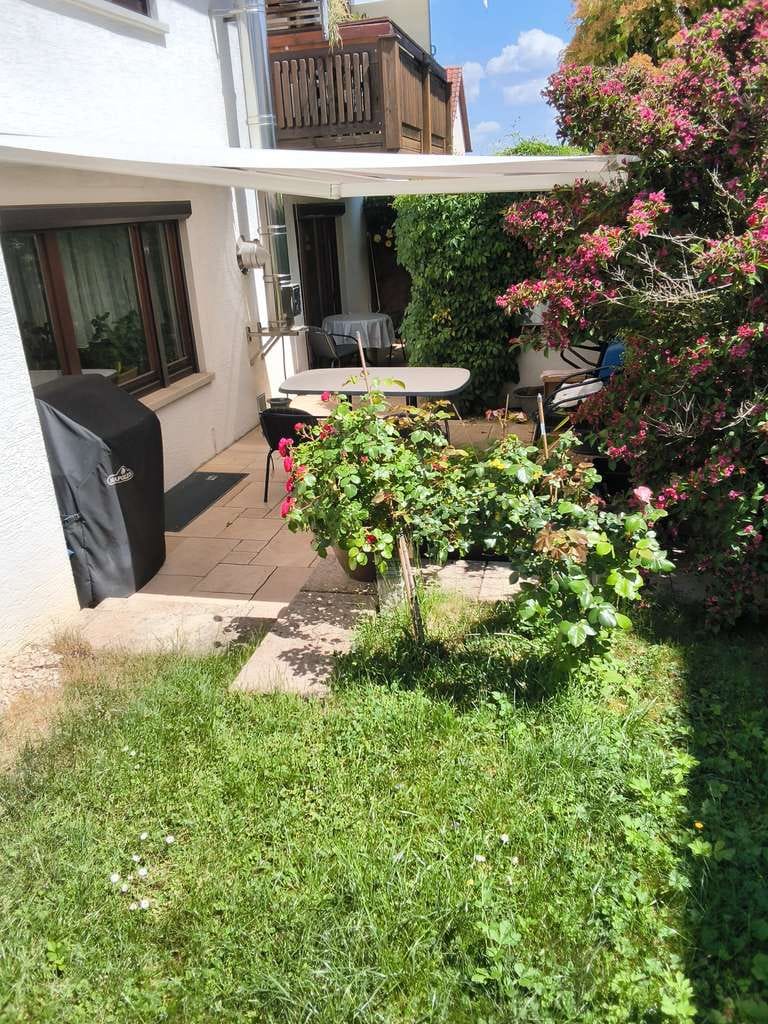Immobilie in Schwieberdingen - Großzügige Erdgeschosswohnung in Zweifamilienhaus in Schwieberdingen von PRIVAT zu verkaufen. - Bild 2