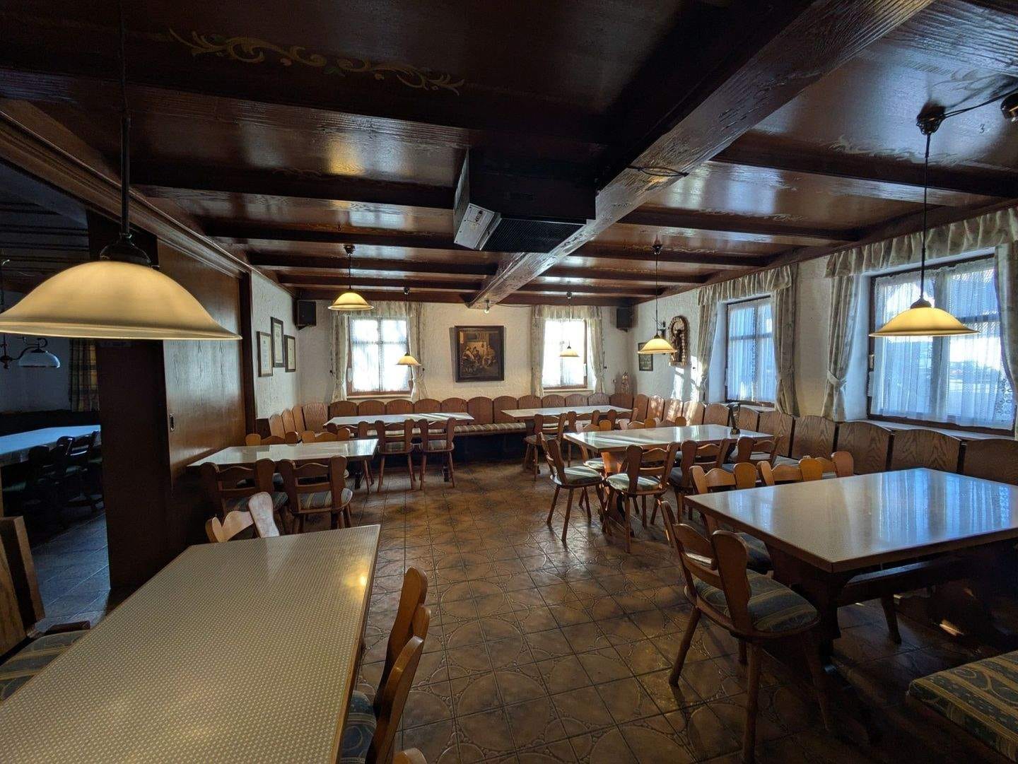Immobilie in Hallerndorf - Ideenraum - Gasthaus mit Wohnungen nahe Forchheim - Bild 3