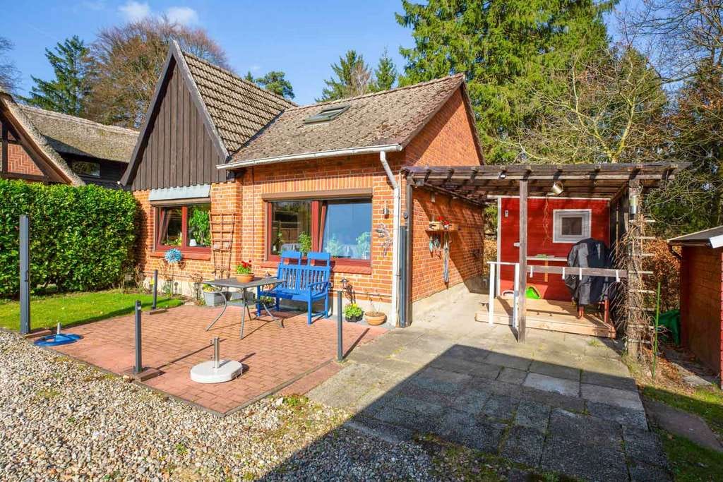 Immobilie in Lütjensee - ! Neu ! Reetdachhaus mit Nebengebäude und großem Grundstück in 22952 Lütjensee - Bild 4