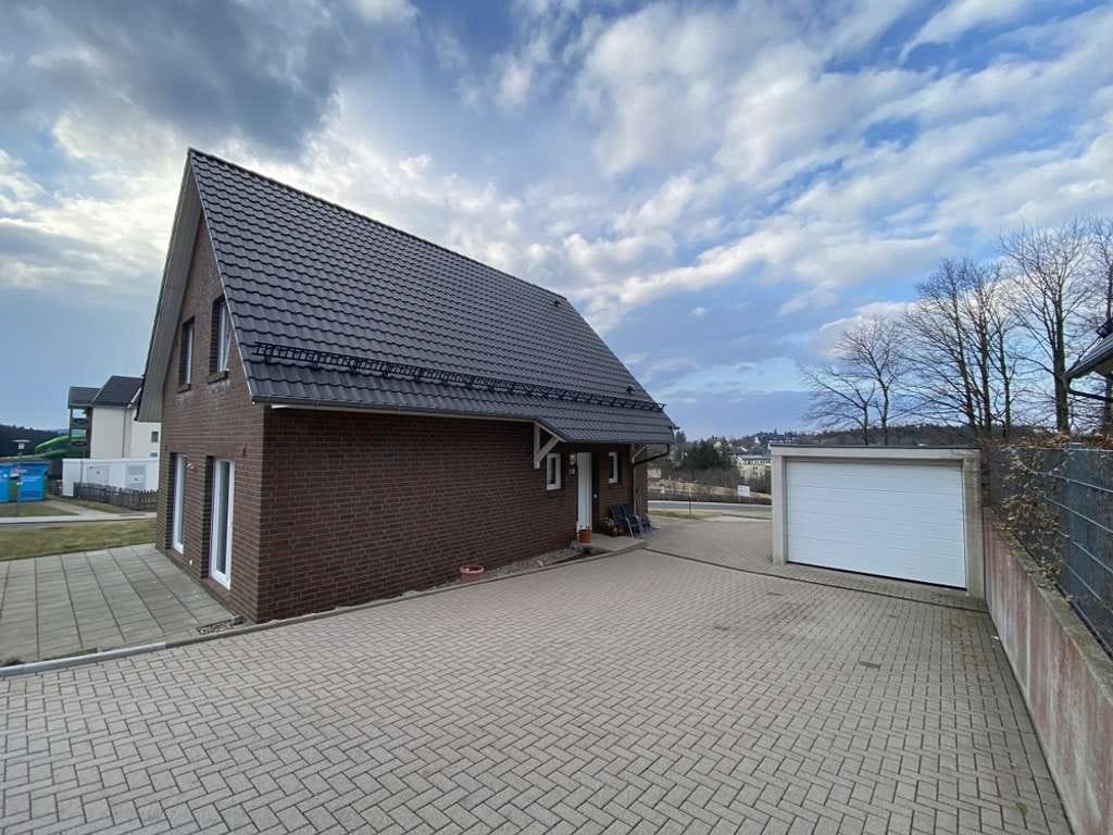 Immobilie in Oberhof - Für Kapitalanleger: Langjährig vermietetes Einfamilienhaus in idyllischer Lage im Thüringer Wald - Bild 1