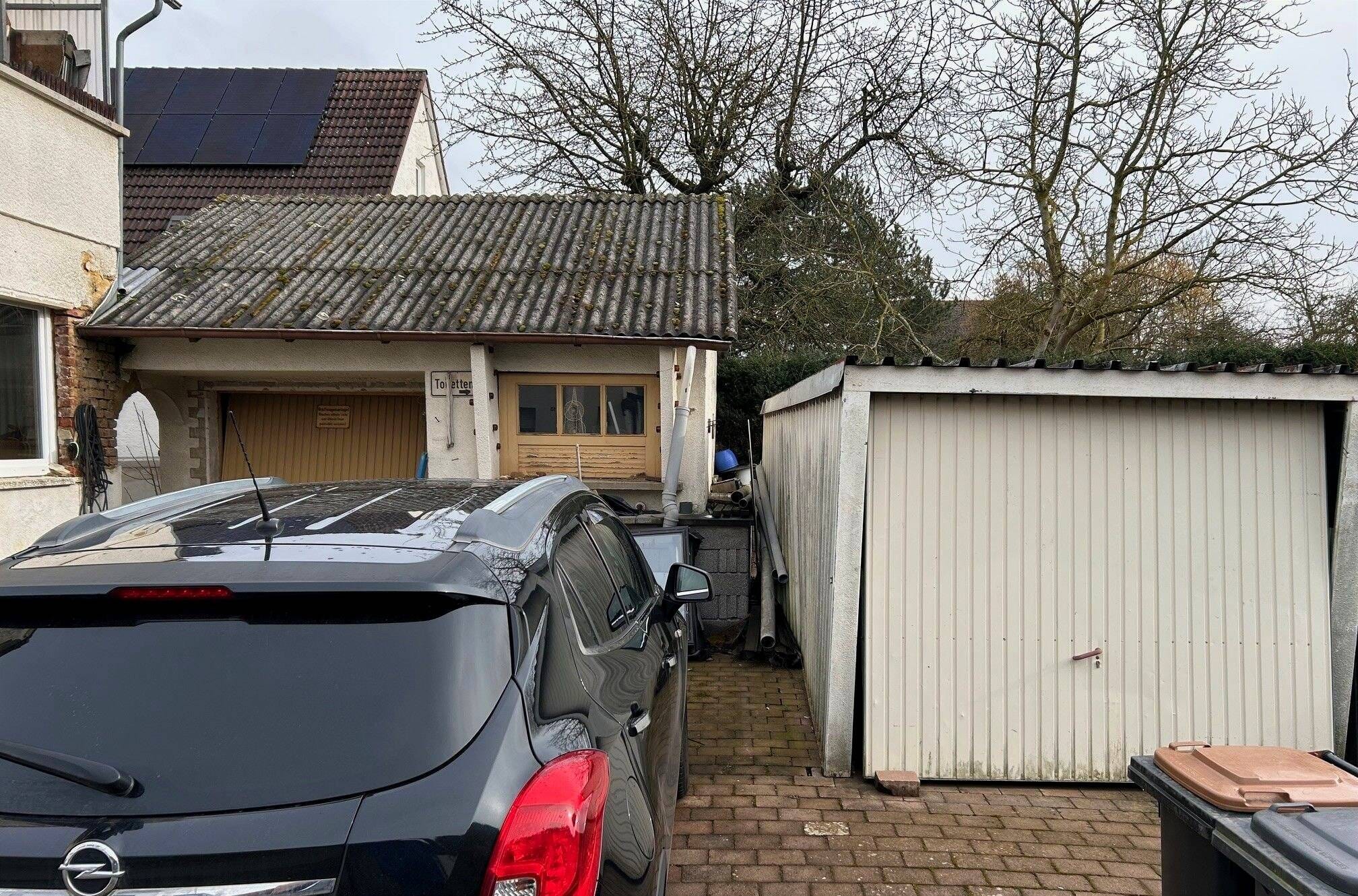Immobilie in Wetzlar - Renditeobjekt für Handwerker, 3 Familienhaus in Dutenhofen  - Bild 2