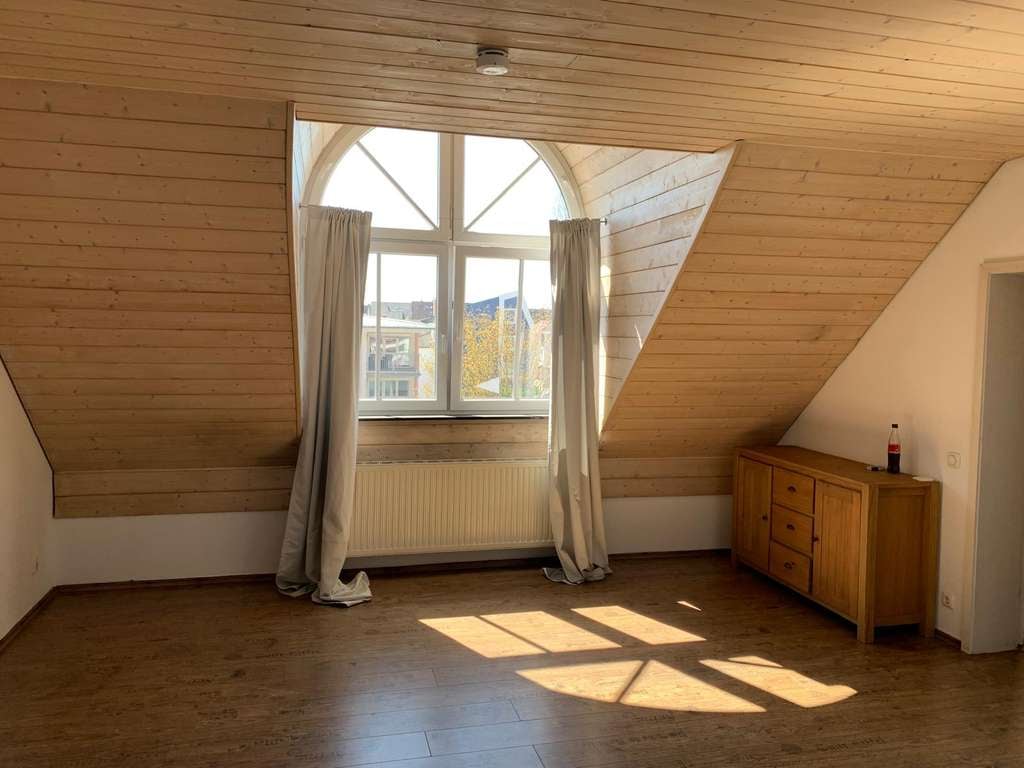 Immobilie in Pfaffenhofen an der Ilm - Kapitalanleger aufgepasst! Zentrale Dachgeschosswohnung in Pfaffenhofen a.d.Ilm zu verkaufen! - Bild 3