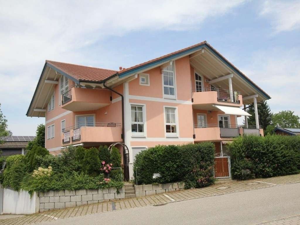 Immobilie in Bad Endorf - Großer Südbalkon! - Bild 0