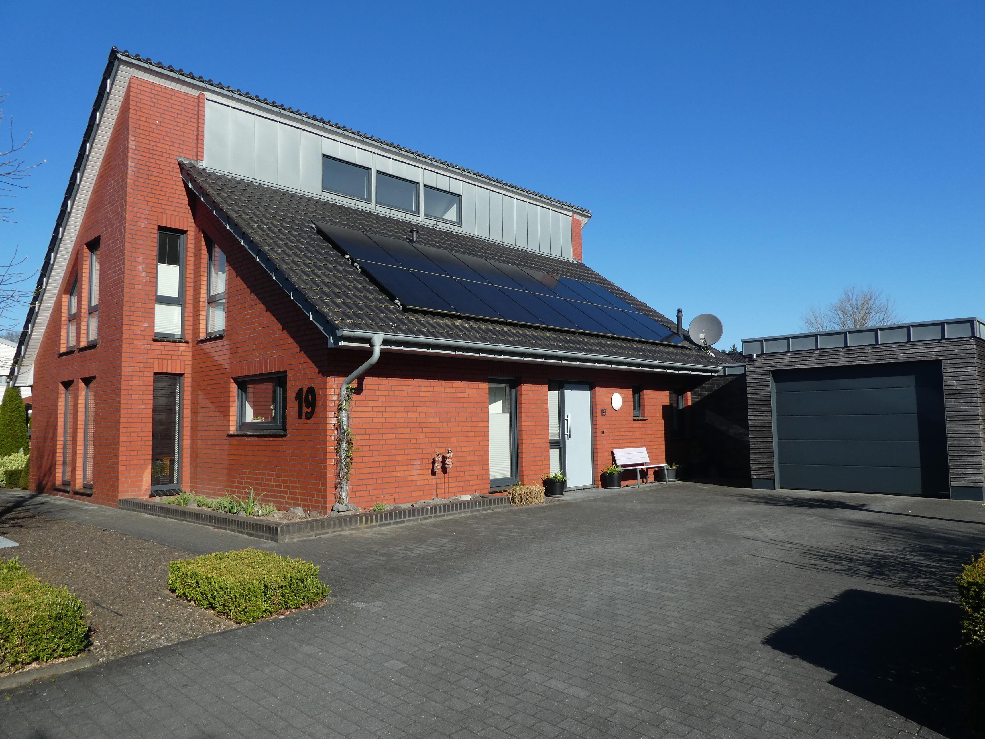 Immobilie in Uelsen - Tag der offenen Tür/open huis am 24.04.26 von 16:00 - 19:00 Uhr - Bild 1