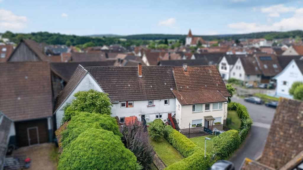 Immobilie in Keltern - Zwei Wohnhäuser mit Scheune – Seltene Gelegenheit und vielseitigen Nutzungsmöglichkeiten - Bild 0