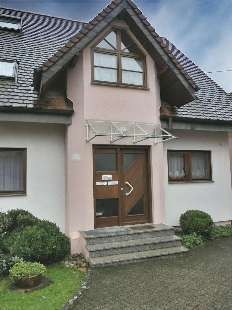 Immobilie in Untergruppenbach - Charmantes Zweifamilien-Doppelhaus in Untergruppenbach-Vorhof - Bild 4