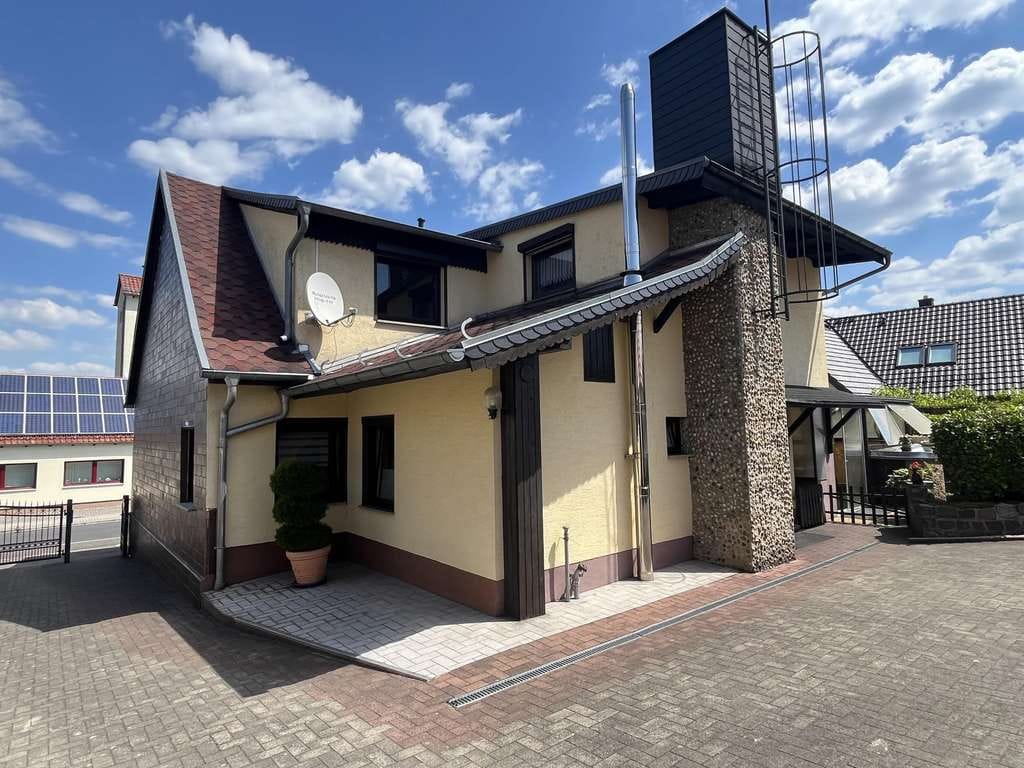 Immobilie in Elsterwerda - Einfamilienhaus mit Einliegerpotenzial - Bild 1