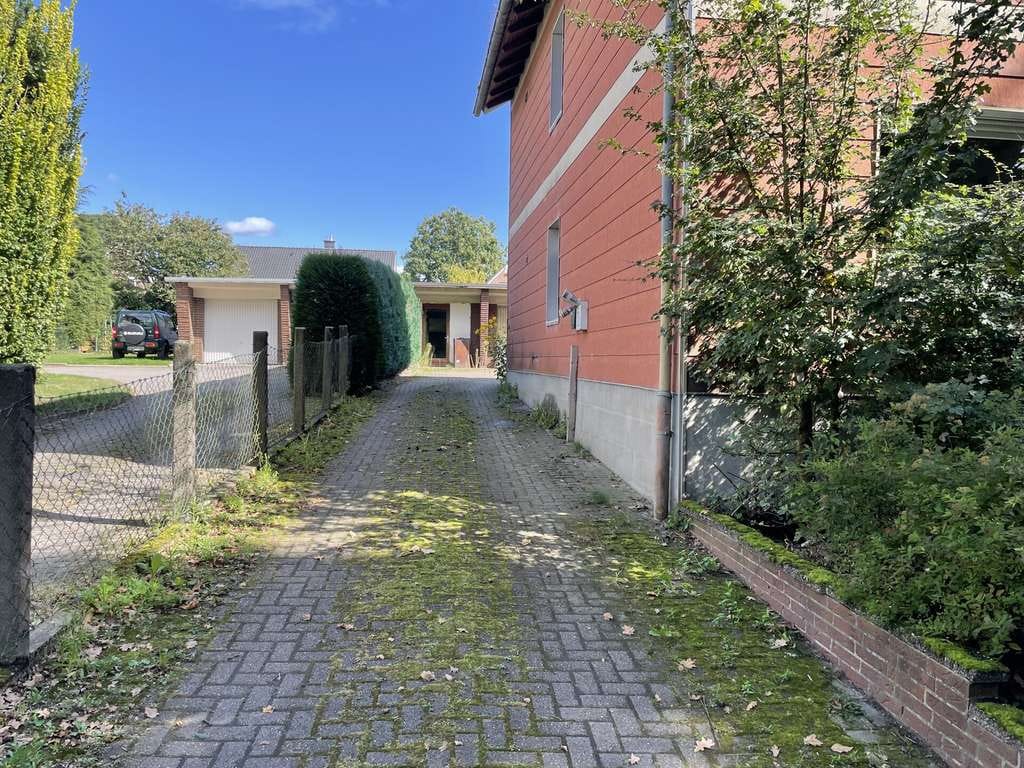 Immobilie in Wallenhorst - 3-Parteienhaus in Rulle mit viel Entwicklungspotenzial und großem Grundstück! - Bild 3