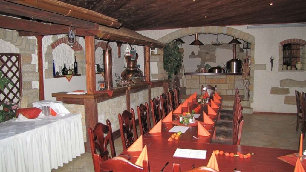Immobilie in Bad Gottleuba-Berggießhübel - Mehrfamilienhaus mit Gewerbefläche in erholsamer Lage - Bild 4