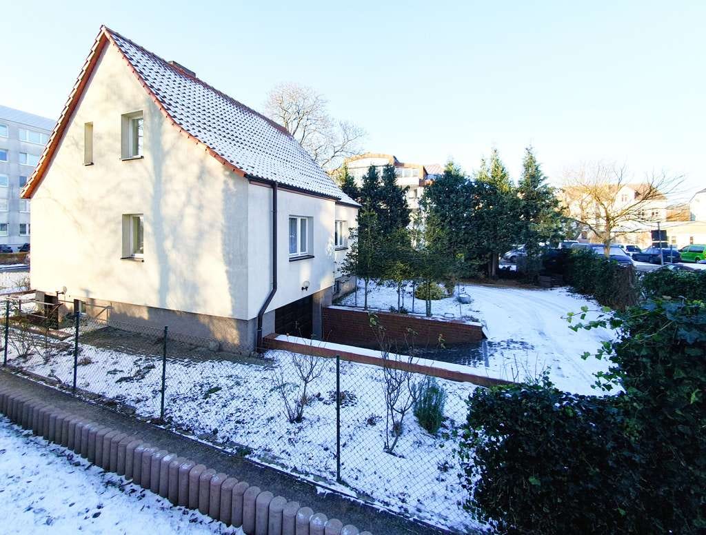 Immobilie in Neubrandenburg - Einfamilienhaus mit Garage – nur wenige Gehminuten zum Tollensesee und ins Stadtzentrum - Bild 3