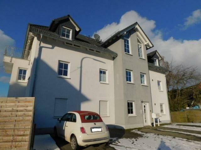Immobilie in Osburg - Osburg zwischen Schweich und Hermeskeil - moderne 4 Zi. Maisonette Whg.- hoch oben: Ihr neues Wolkenguckmalheim - Bild 0