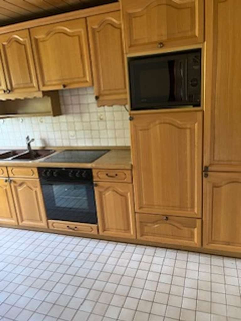 Immobilie in Östringen - Gepflegtes Ein-/Zweifamilienhaus in Östringen-Tiefenbach in bevorzugter Lage - Bild 3