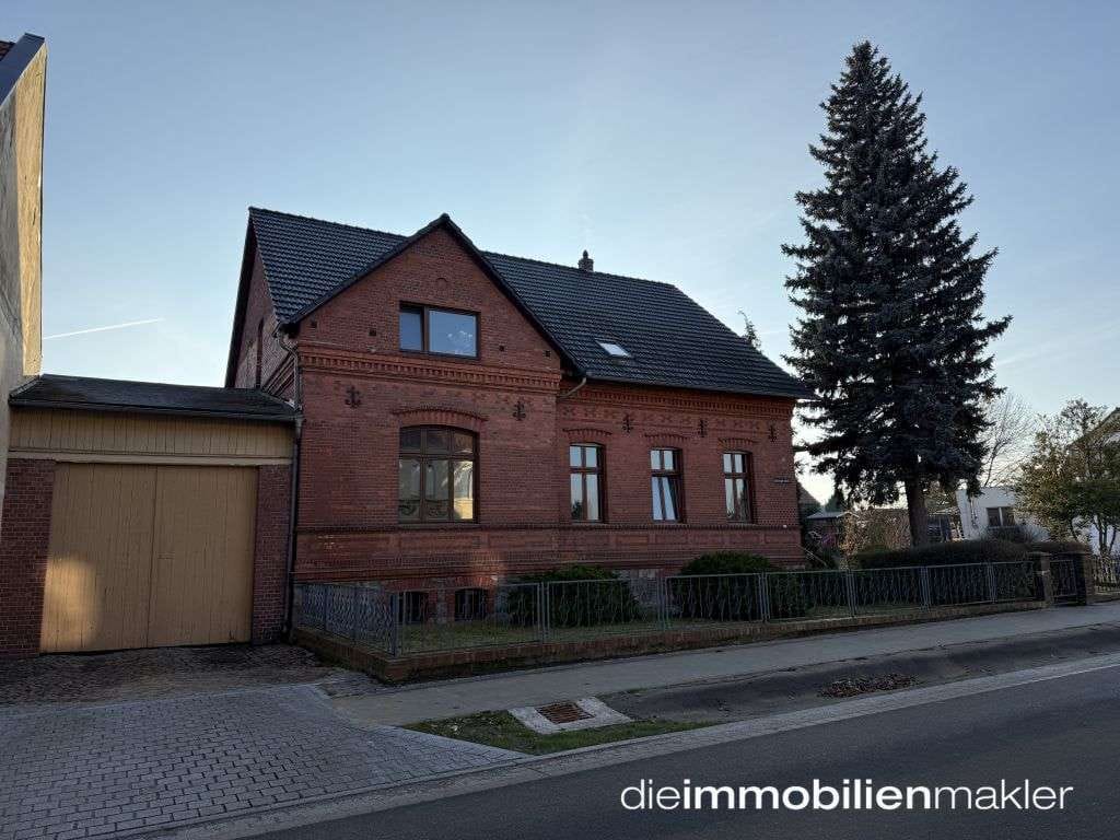Immobilie in Dahme/Mark - Stilvolle Villa im Stadtkern von Dahme- großzügiges Wohnen mit Altbauflair - Bild 0