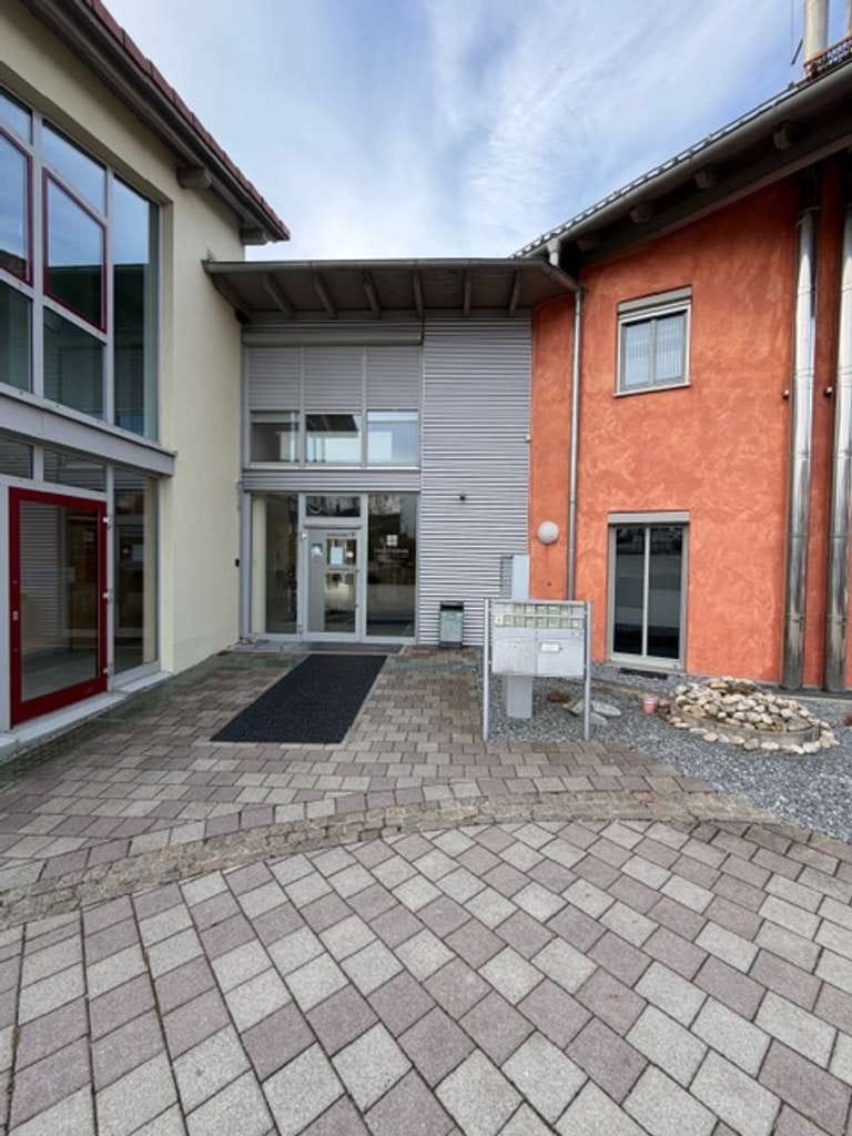 Immobilie in Altdorf - Betreutes Wohnen - barrierefreies Penthouse auf 2 Etagen zu verkaufen! - Bild 1