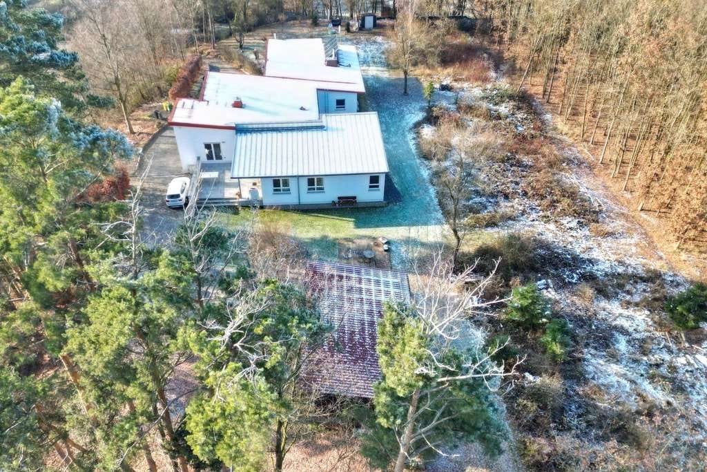 Immobilie in Stockheim - Die Natur beginnt vor der Haustür! - Bild 2