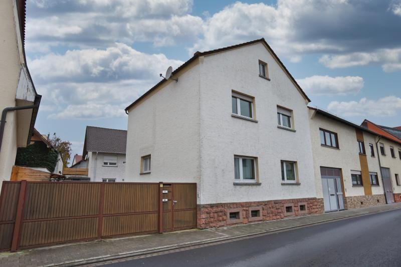 Immobilie in Seligenstadt - Zwei Wohnhäuser auf einem Grundstück in attraktiver Lage von Seligenstadt - Bild 1