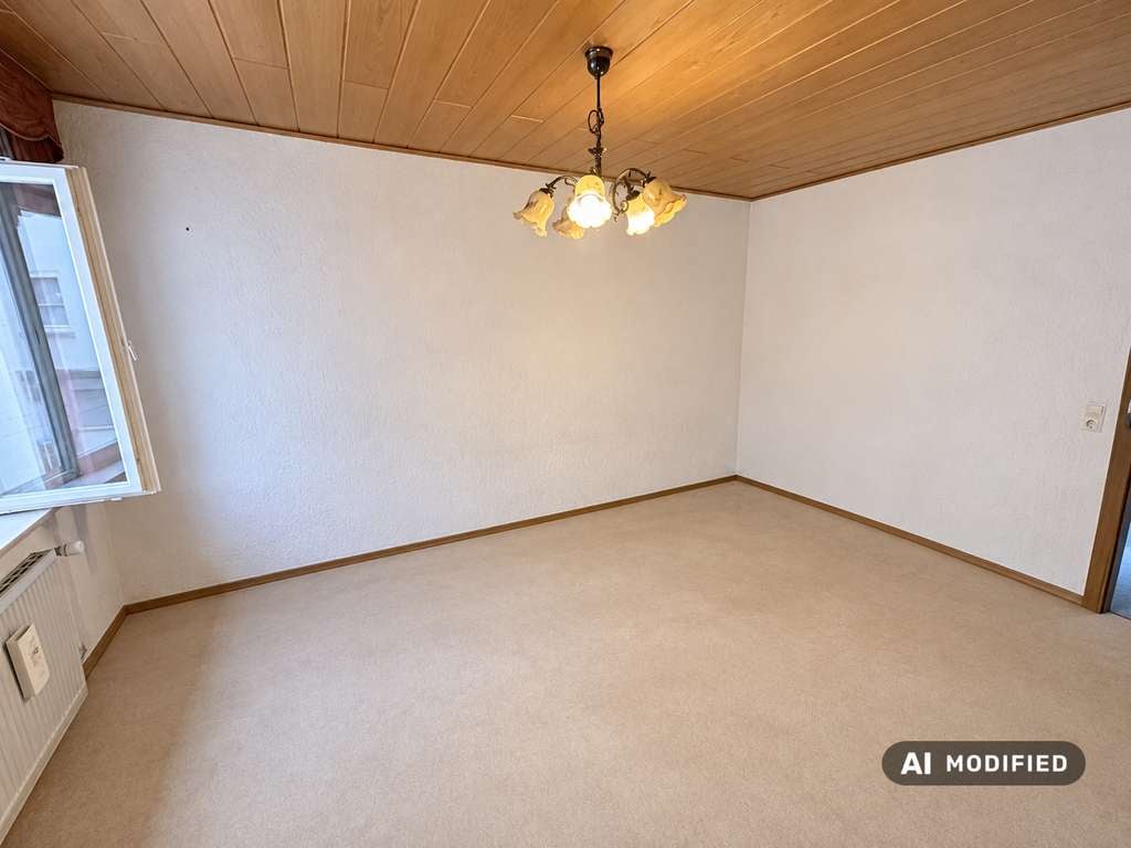 Immobilie in Wiesensteig - Außergewöhnlich vielseitig – großzügige Wohnung mit zwei Zusatzräumen und Terrasse - Bild 4