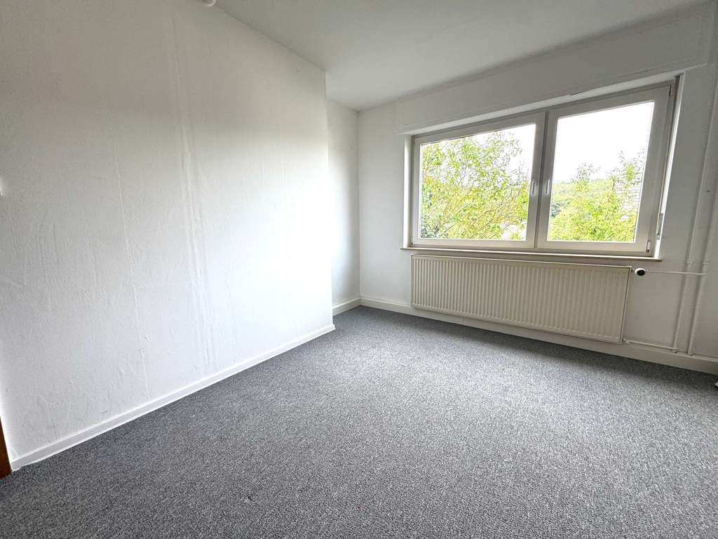Immobilie in Elsenfeld - Einfamilienhaus mit Weitblick, großem Grundstück und viel Potenzial - Provisionsfrei! - Bild 4