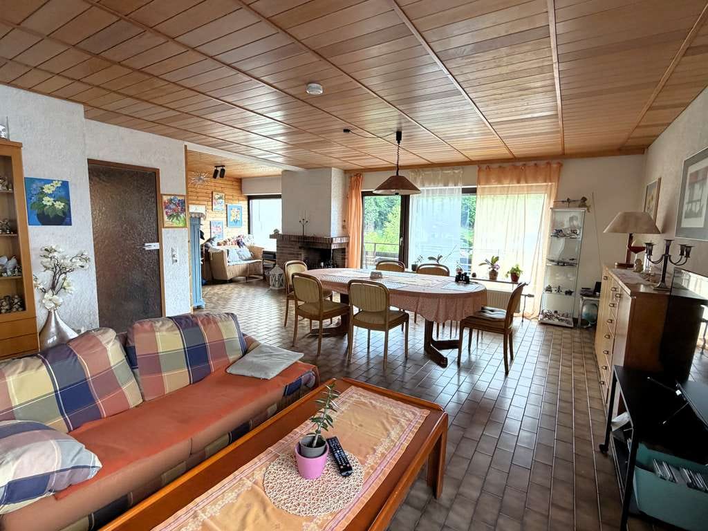 Immobilie in Kämpfelbach - BILFINGEN - Solides Einfamilienhaus in herrlicher Aussichtslage - Bild 2