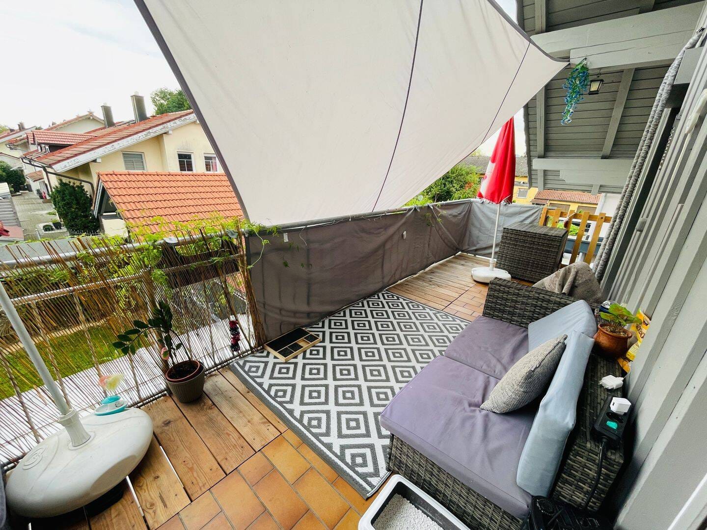 Immobilie in Kolbermoor - 3,5-Zimmer-Wohnung mit Balkon in Kolbermoor - als Kapitalanlage oder zum Selbstbezug - Bild 1