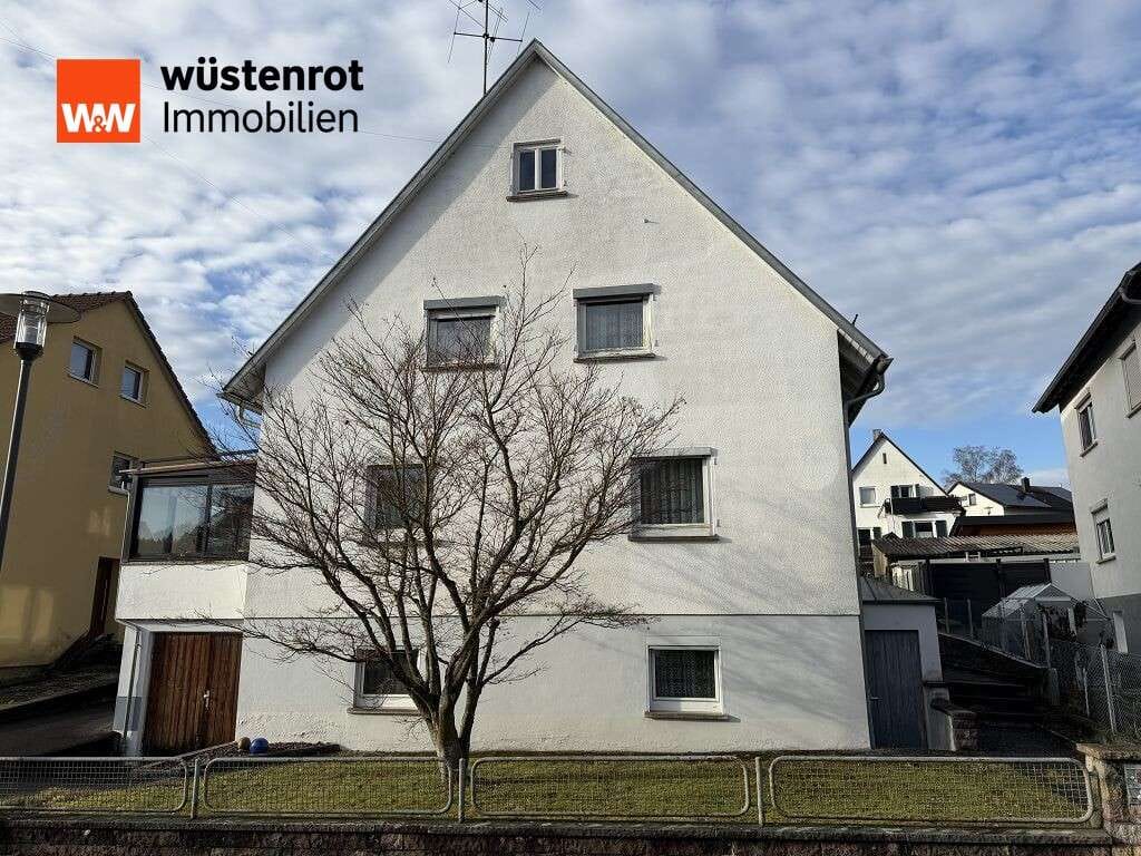 Immobilie in Gaildorf - Familienfreundliches Wohnhaus mit Einliegerwohnung
- massiv gebaut, ruhig & zentral - Bild 2