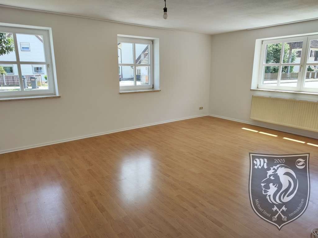 Immobilie in Holzheim - MFH mit Nostalgie – weniger als 2.000 €/m² Wohnfläche – in Holzheim - Bild 2