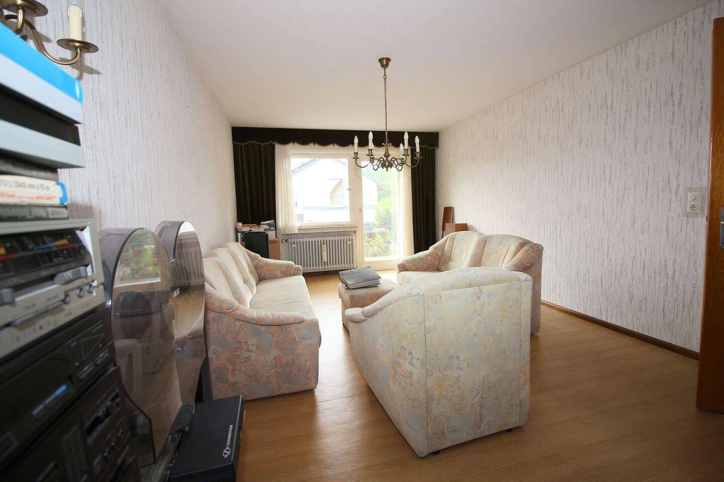 Immobilie in Gaggenau - Naturnahes Einfamilienhaus und separates Grundstück - Bild 3