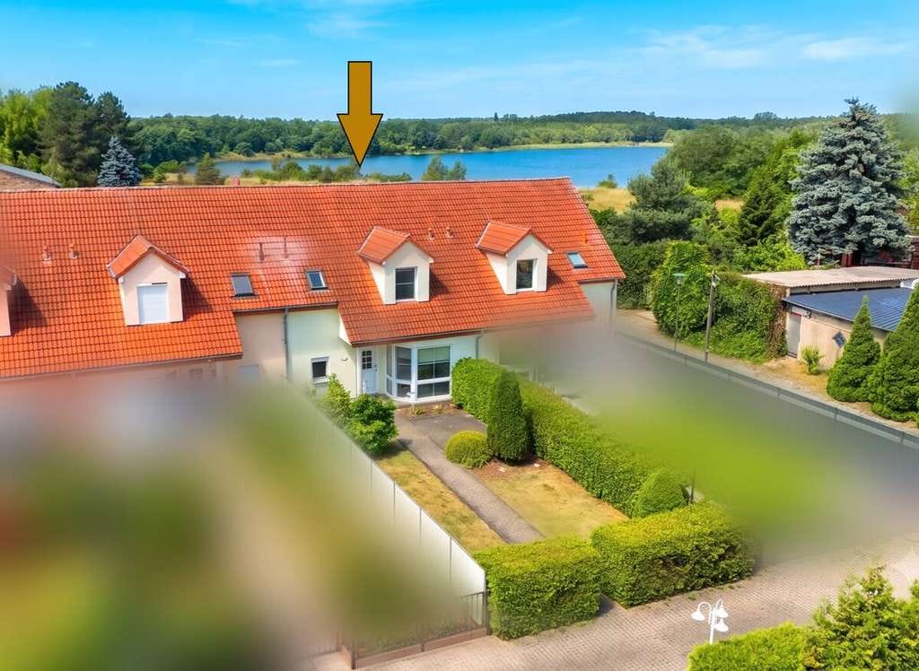 Immobilie in Sandersdorf-Brehna - Leben in Zscherndorf – familienfreundliches Reihenmittelhaus mit Terrasse, Garten und Garage - Bild 0