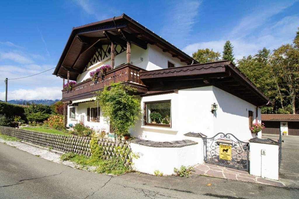 Immobilie in Grainau - Großzügiges Mehrfamilienhaus mit 4 Einheiten und einmaliger Bergkulisse in Grainau - Bild 2