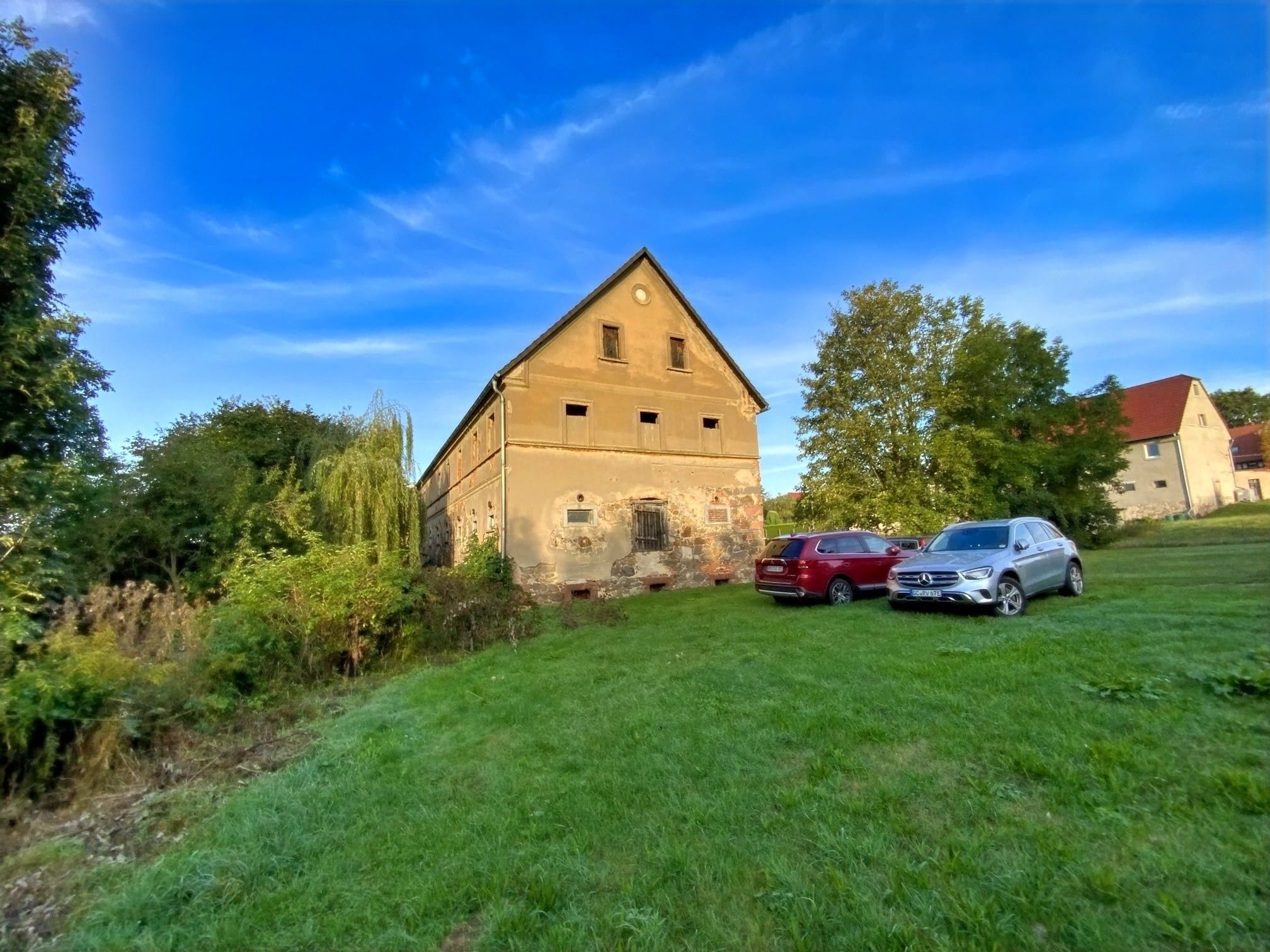 Immobilie in Langenleuba-Niederhain - Großes Anwesen mit Entwicklungspotenzial - Bild 3