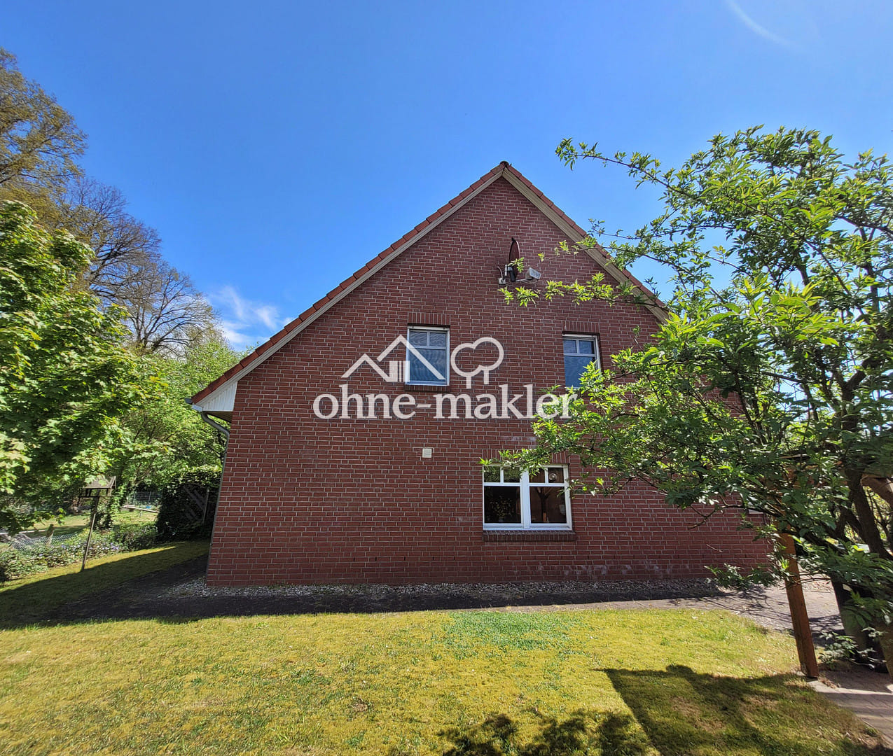 Immobilie in Hodenhagen - Ruhige DHH in Sackgasse mit Kamin, Südterrasse, Garage – provisionsfrei - Bild 4