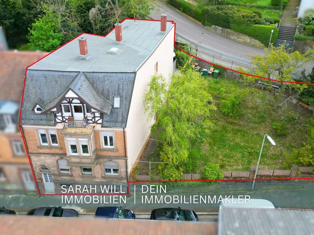 Immobilie in Neustadt an der Weinstraße - Gepflegtes 3-Parteienhaus mit Garten und Terrasse an der Hambacher Höhe zentral gelegen - Bild 0