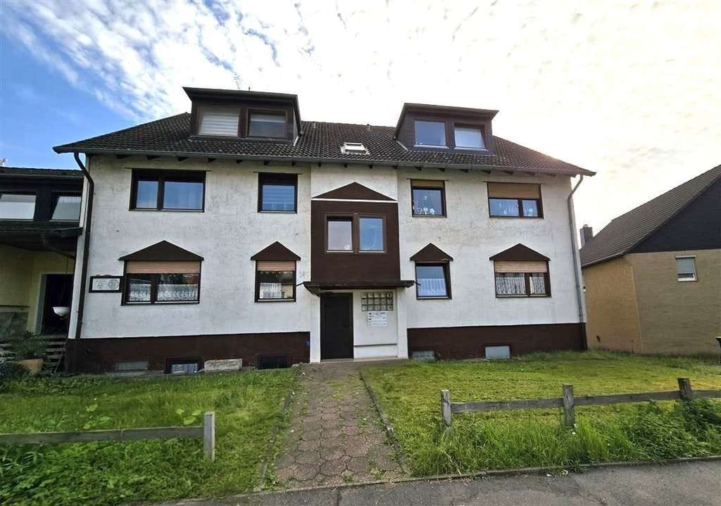 Immobilie in Harsum - Schöne 3-Zimmer-Wohnung mit Balkon in ruhiger Lage - Bild 0