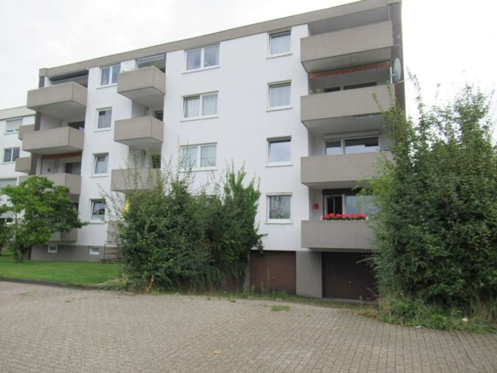 Immobilie in Stuhr - ANGEBOT!  5 Wohnungen  im gepflegten Mehrfamilienhaus mit 11 Parteien - Bild 1