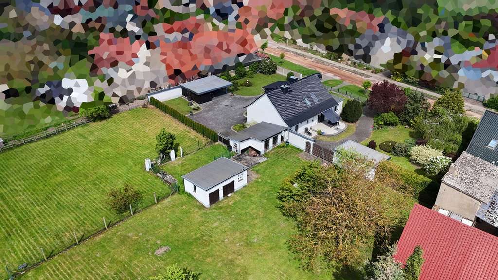 Immobilie in Bismark (Altmark) - Viel Raum, viel Ruhe, viel Potenzial - freistehendes Einfamilienhaus auf ca. 7.000m² Grundstück - Bild 3